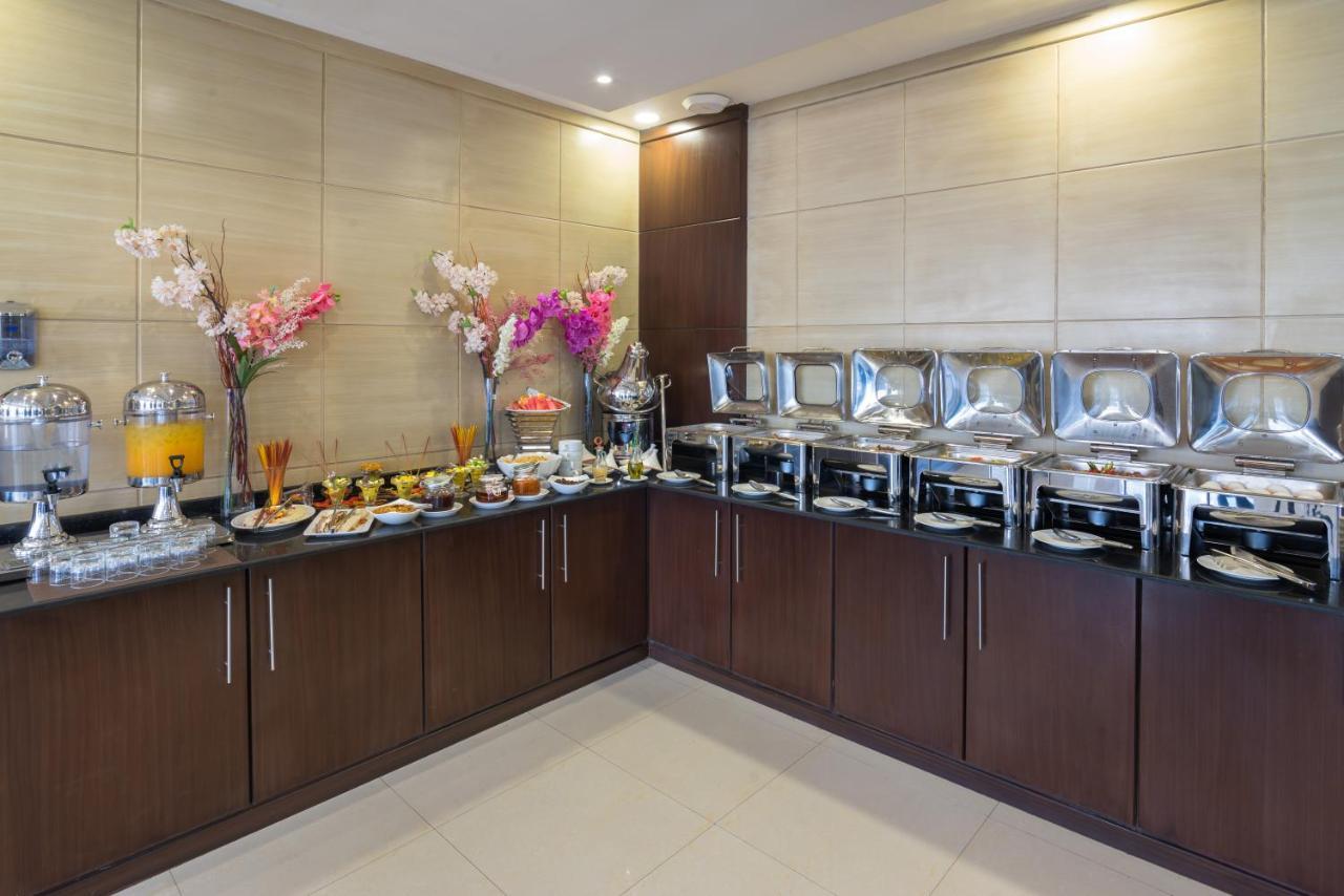 Myrtle Hotel Al Shohadaa Riyadh Bagian luar foto