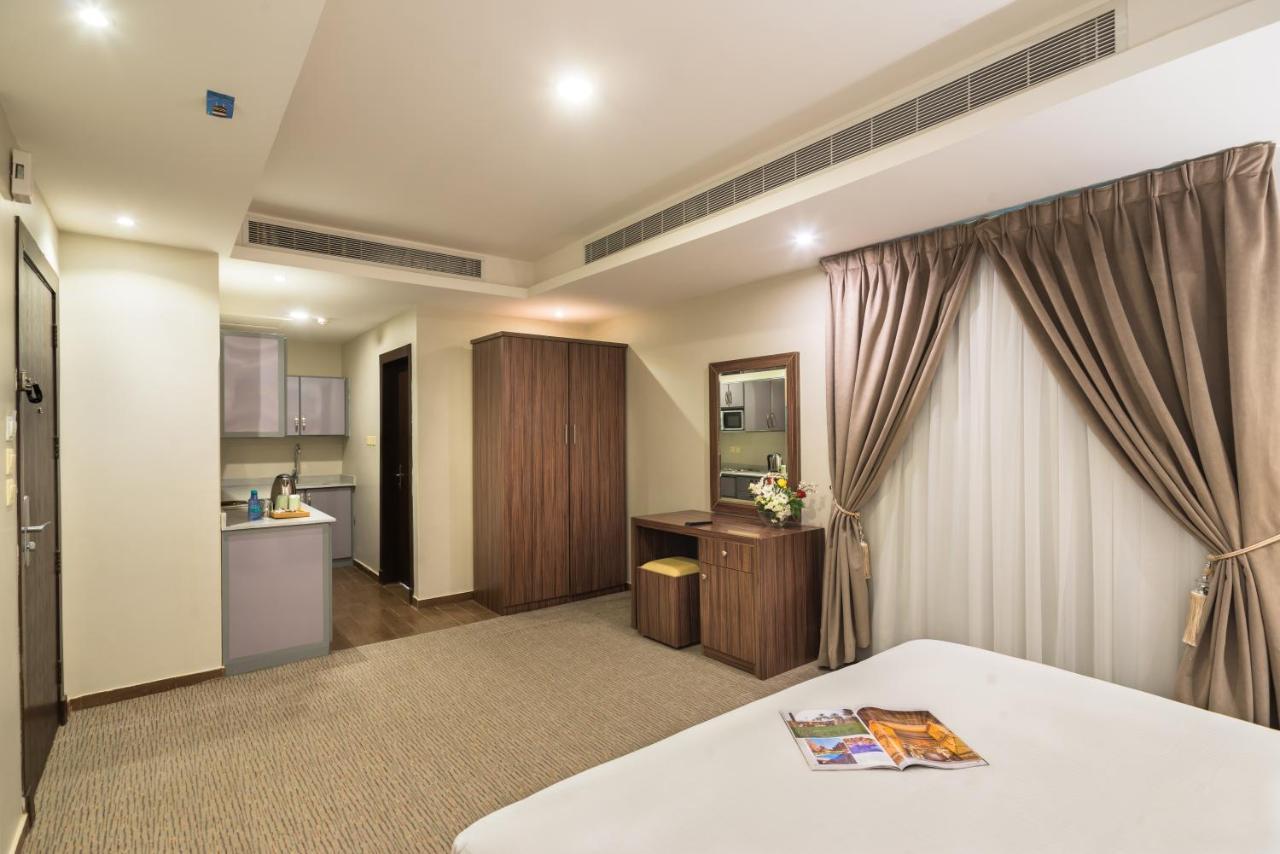 Myrtle Hotel Al Shohadaa Riyadh Bagian luar foto