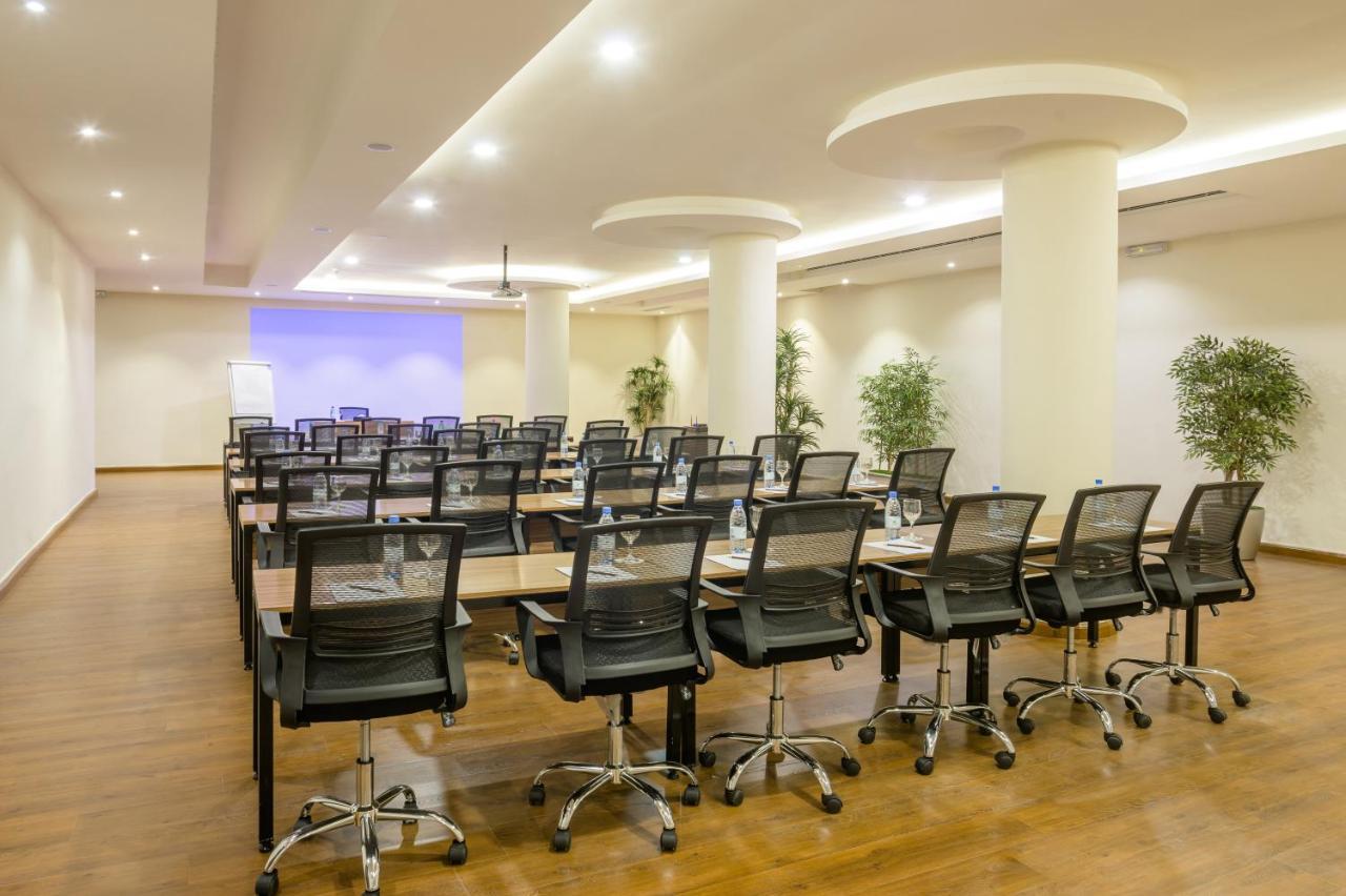 Myrtle Hotel Al Shohadaa Riyadh Bagian luar foto