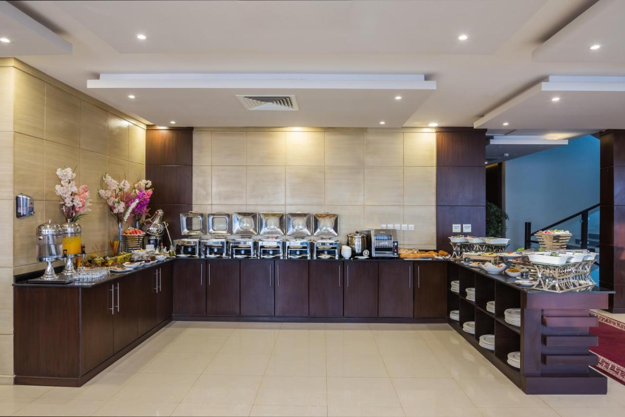 Myrtle Hotel Al Shohadaa Riyadh Bagian luar foto