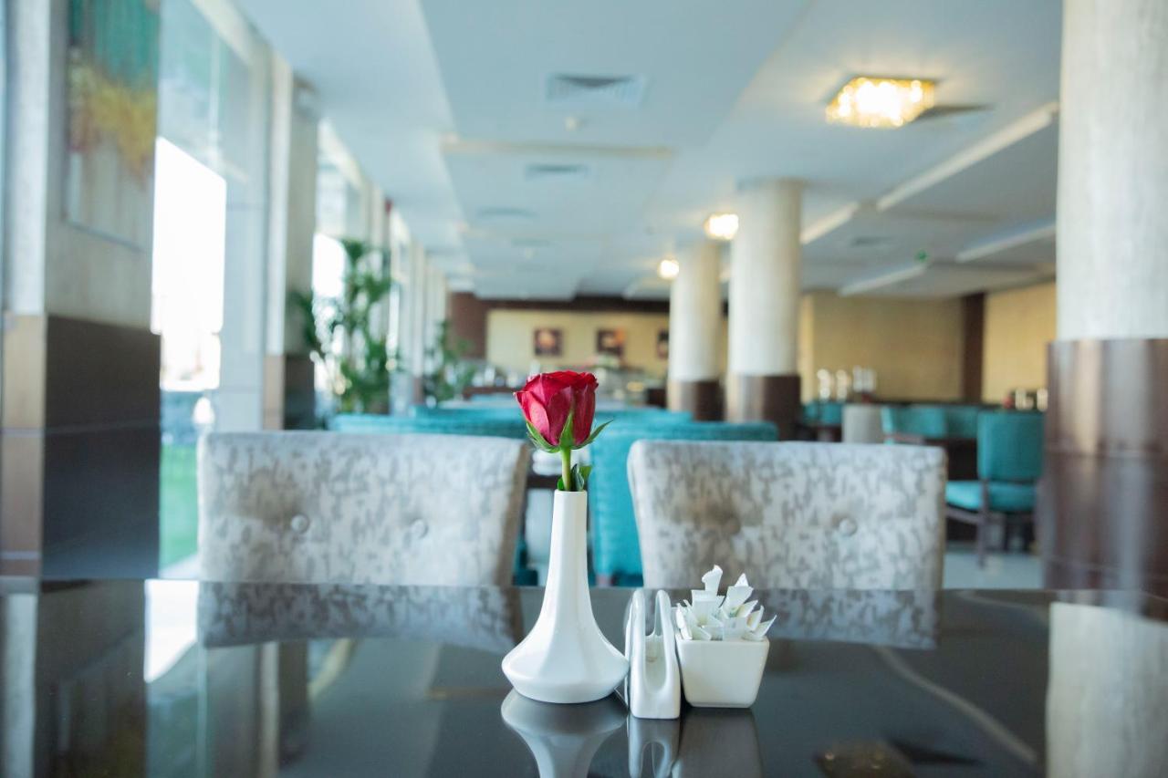 Myrtle Hotel Al Shohadaa Riyadh Bagian luar foto